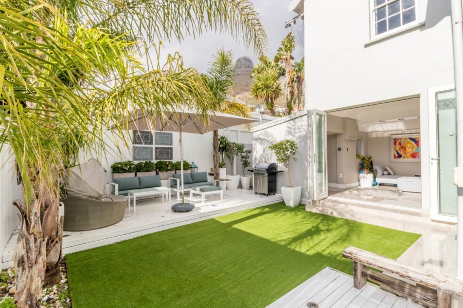 3 Bedroom Property for Sale in Fresnaye Western Cape